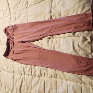 Pink crossover leggings